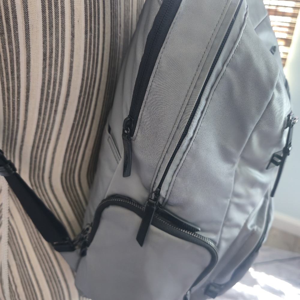 Tumi Voyageur Carson Backpack Nylon in Grey Mist - Picture 8 of 14